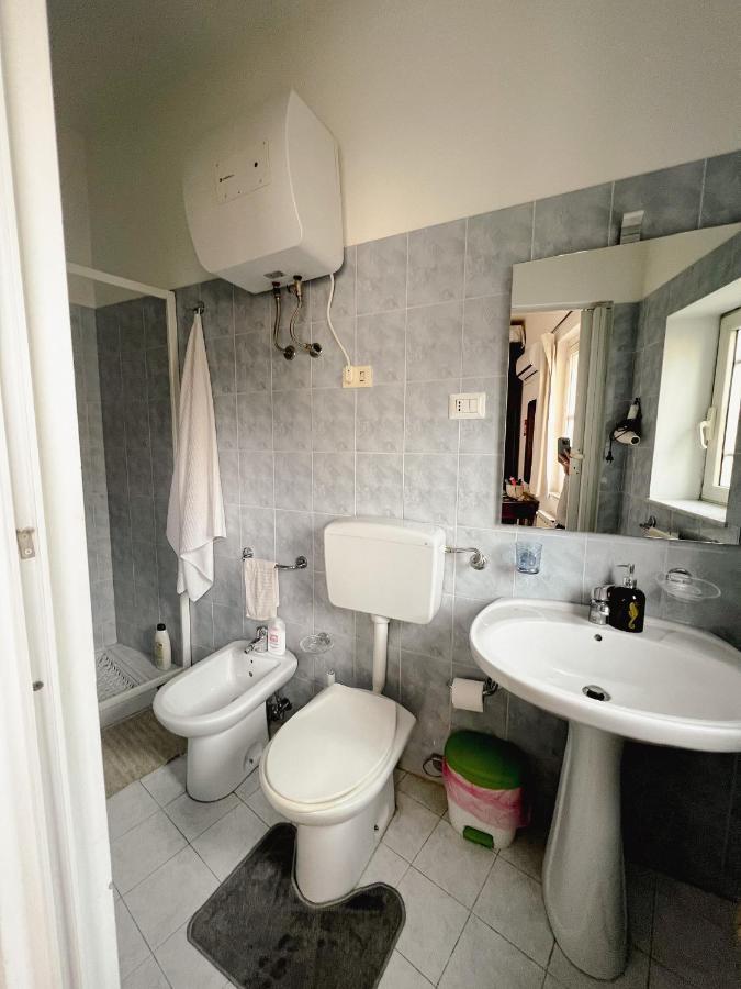 Home Rising Sun - Rooms With Private Bathrooms Catania Exterior photo