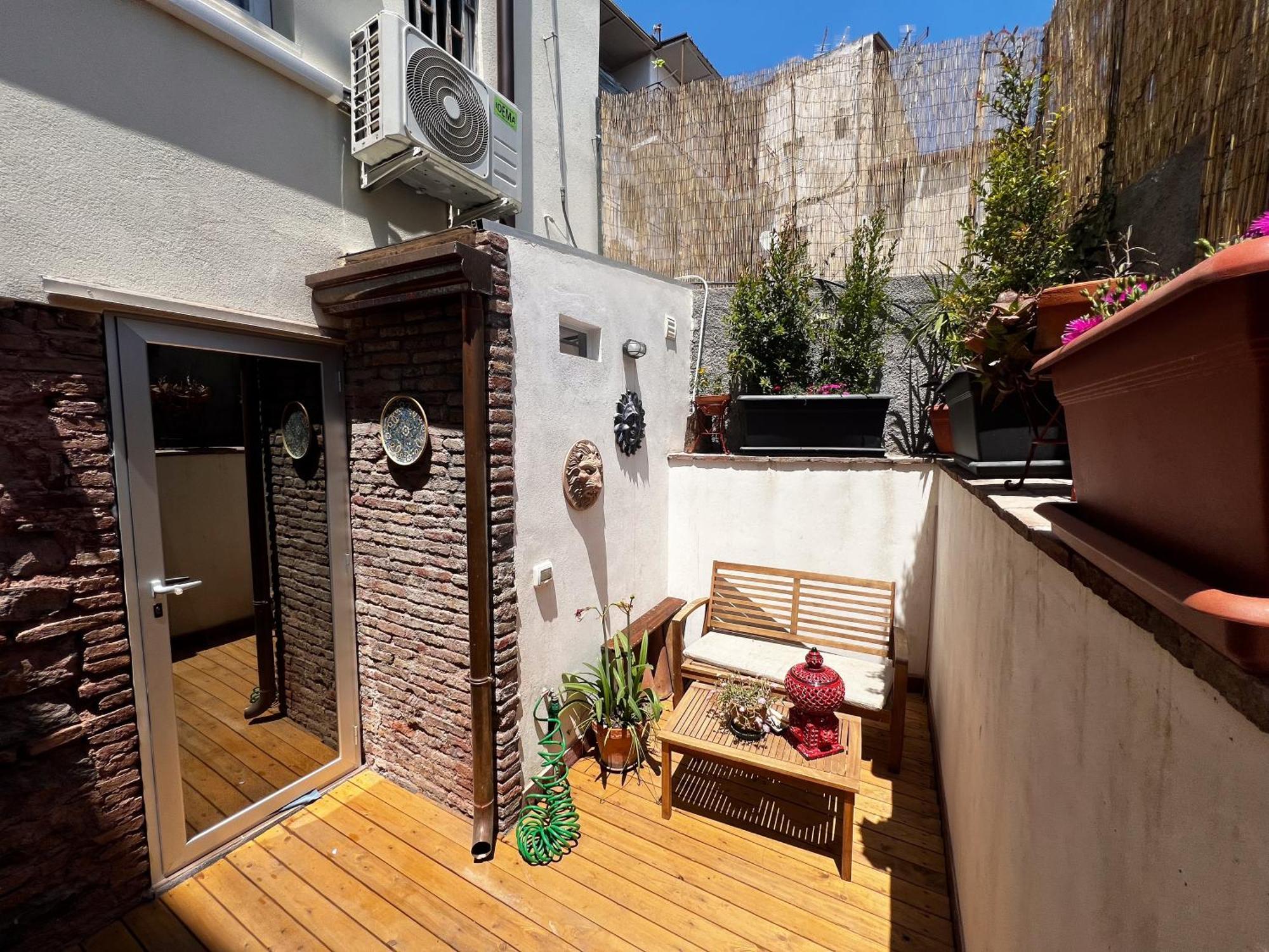Home Rising Sun - Rooms With Private Bathrooms Catania Exterior photo
